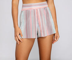 Trendy Pleated And Striped Shorts