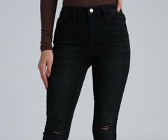 New In Town Mid-Rise Distressed Crop Skinny Jeans